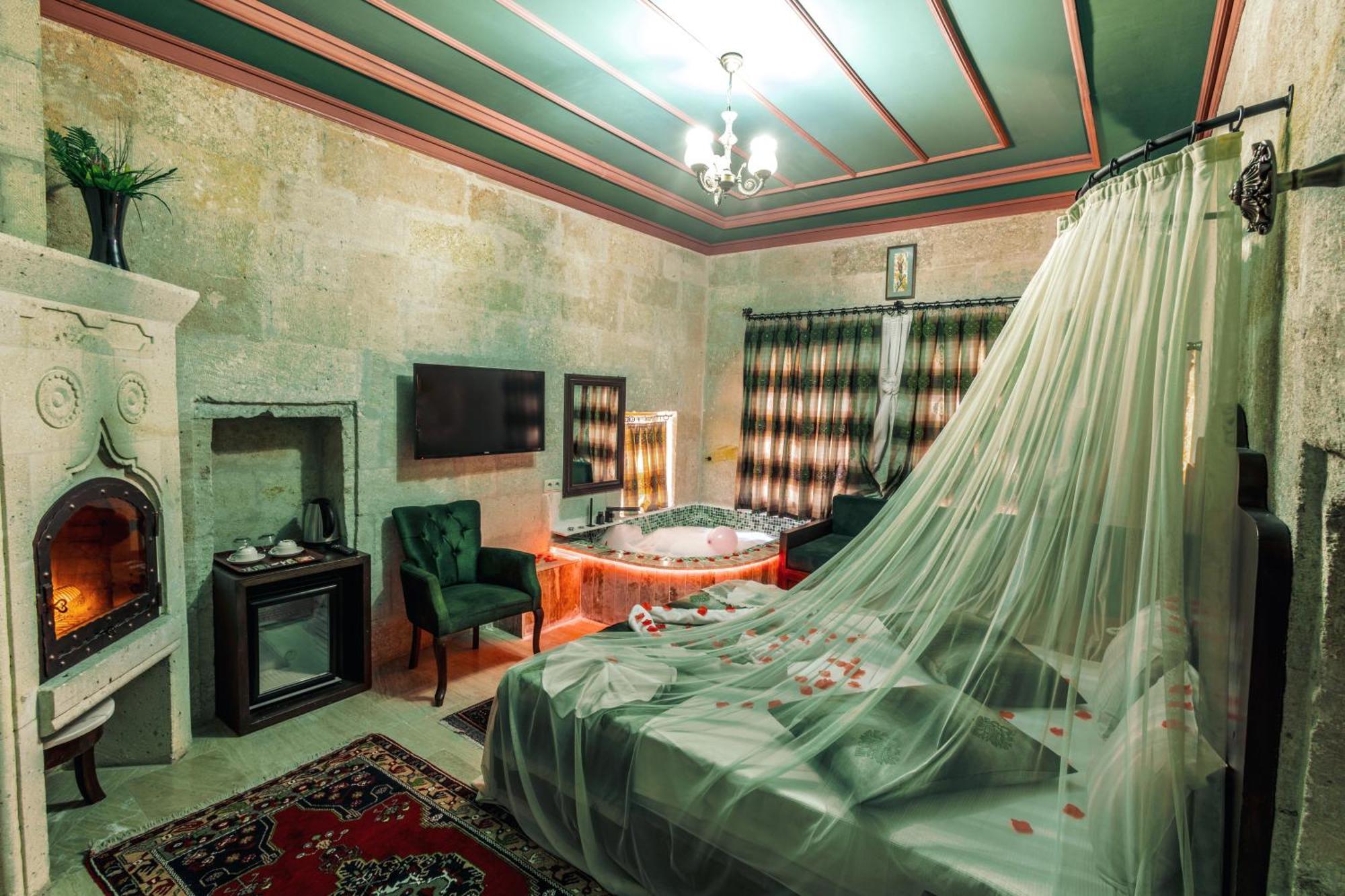 Tafana Cave & Stone Lodge Ürgüp Bagian luar foto