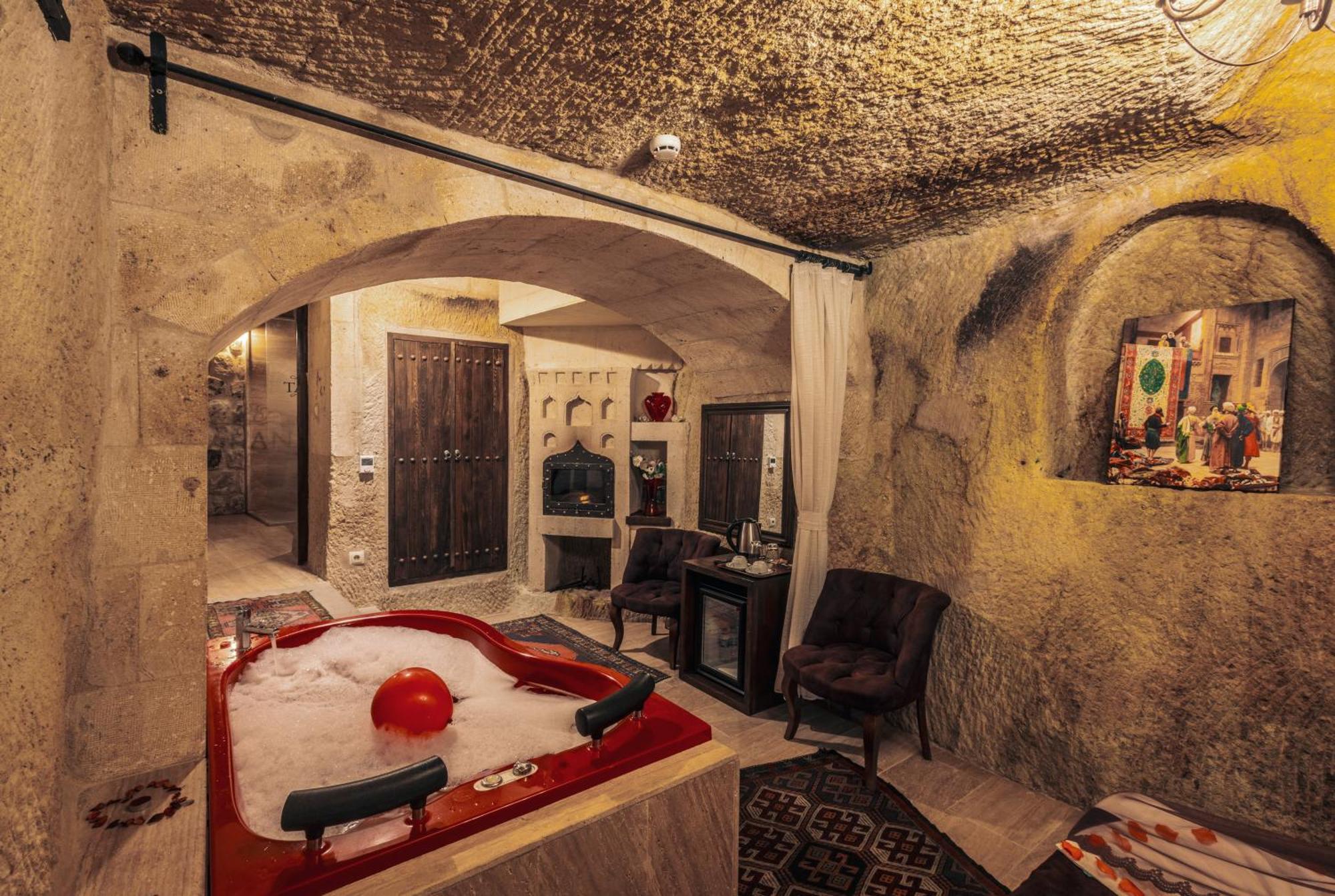 Tafana Cave & Stone Lodge Ürgüp Bagian luar foto
