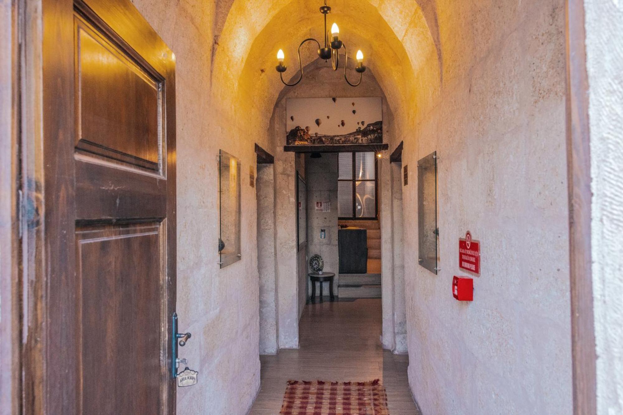 Tafana Cave & Stone Lodge Ürgüp Bagian luar foto