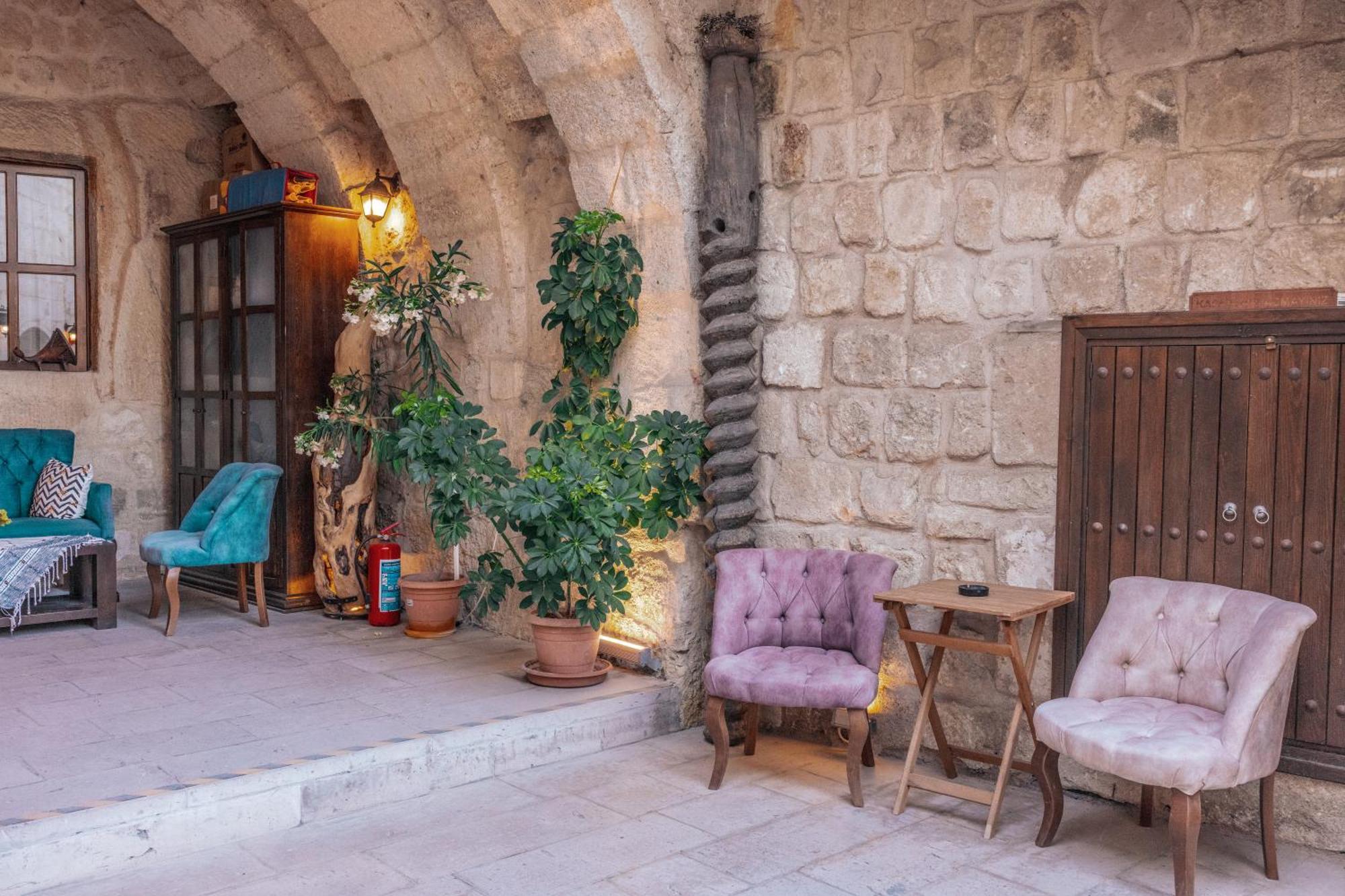 Tafana Cave & Stone Lodge Ürgüp Bagian luar foto
